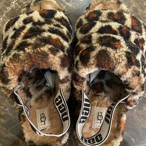UGG Leopard slippers